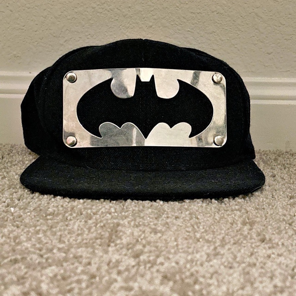 DC Comics Black Hat with Metallic Batman Emblem